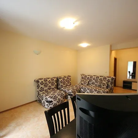 Menada Elit Iv Apartment *
